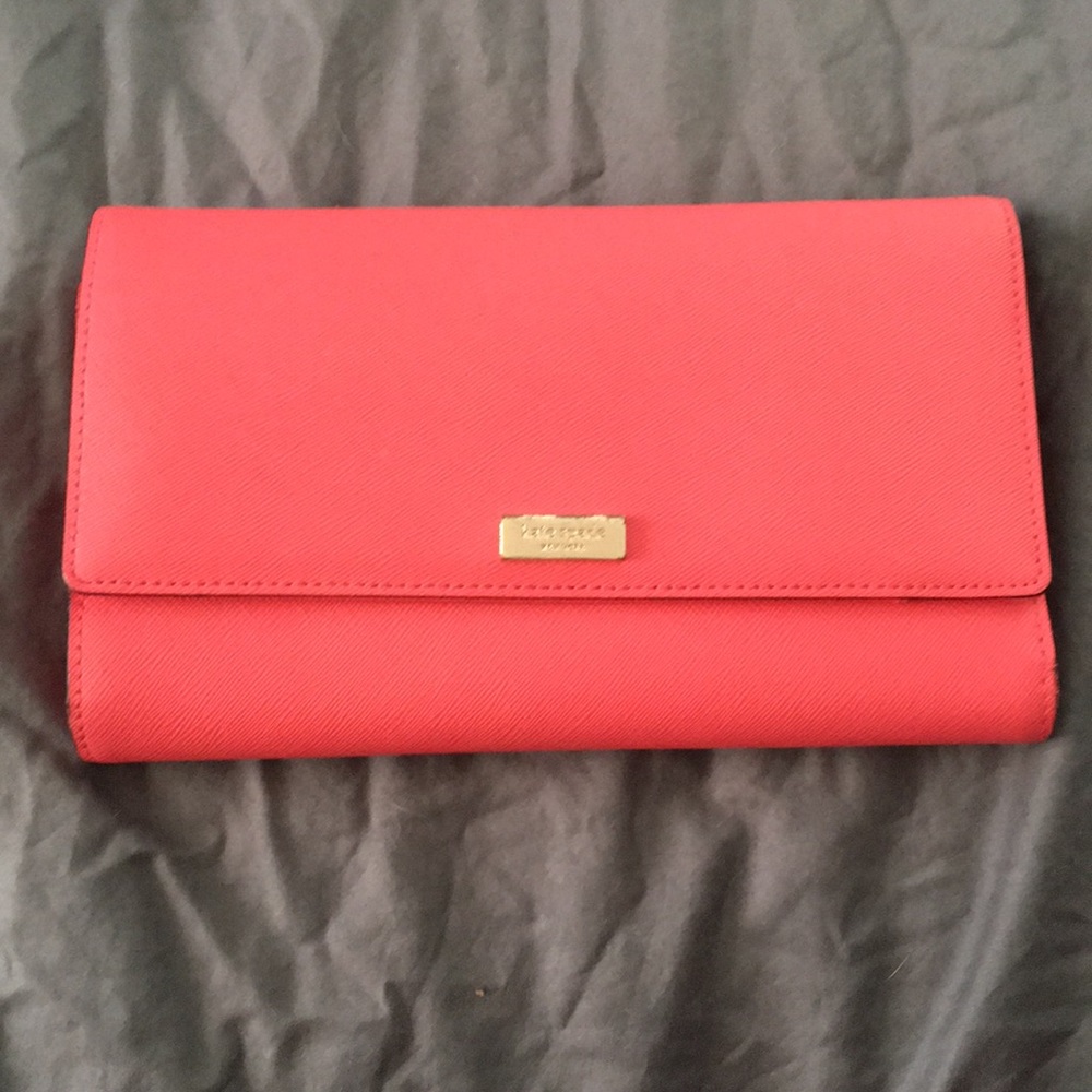 Kate Spade Larger Wallet/Small Clutch